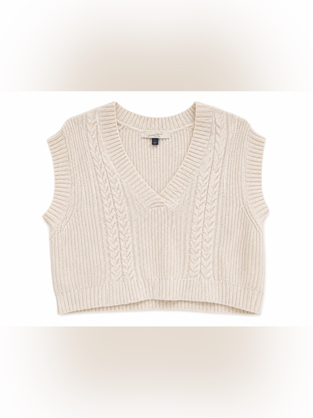 Universal Thread Cream V-Neck Cable Knit Sweater